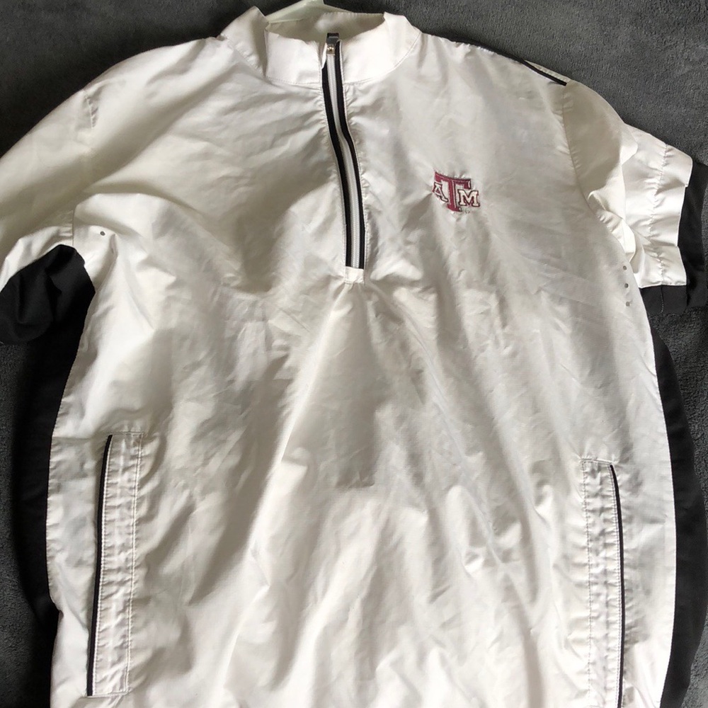 Men’s adidas golf pull over